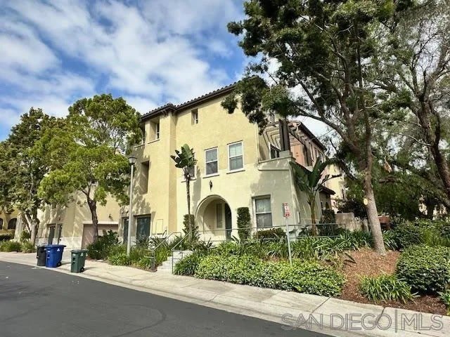 1299 BLUE JEAN WAY unit: 1