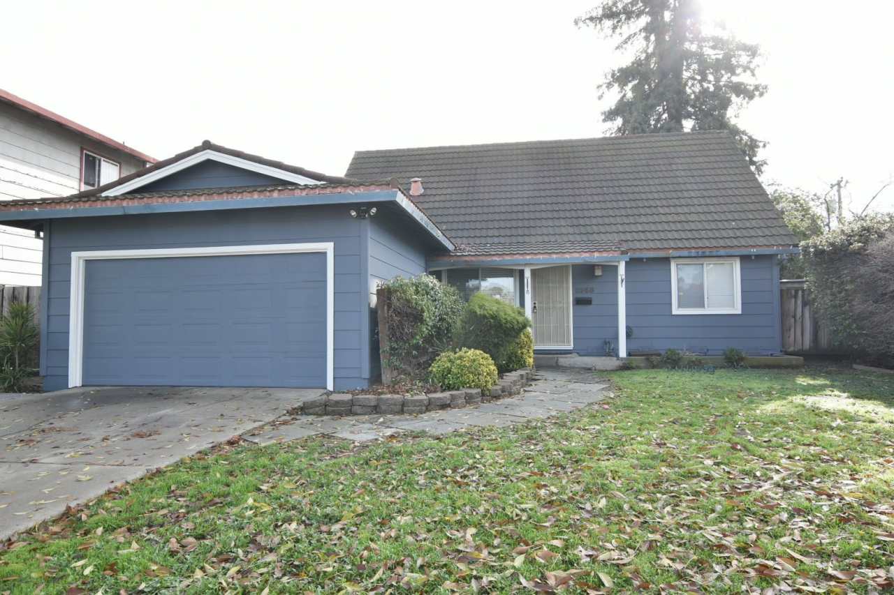 Charming 4 Bedroom 2 Bath Two Story Home in North San Jose