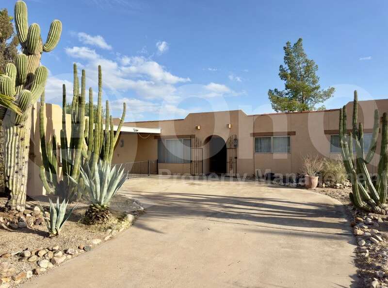 3921 West Sunny Hills Place