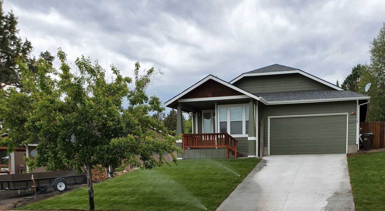 3 Bedroom / 2 Bathroom House in Prineville Oregon