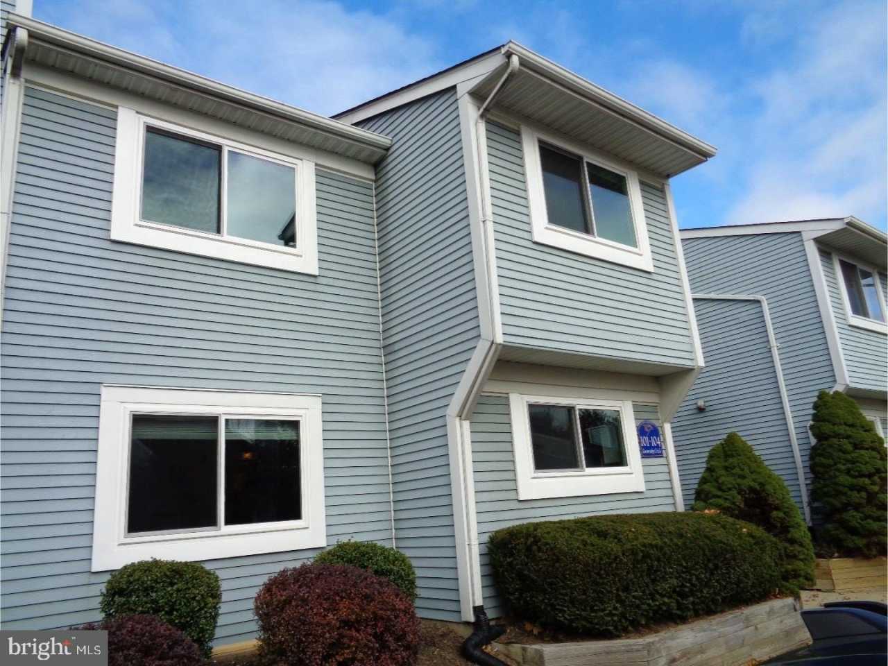 101 GREENRIDGE Circle