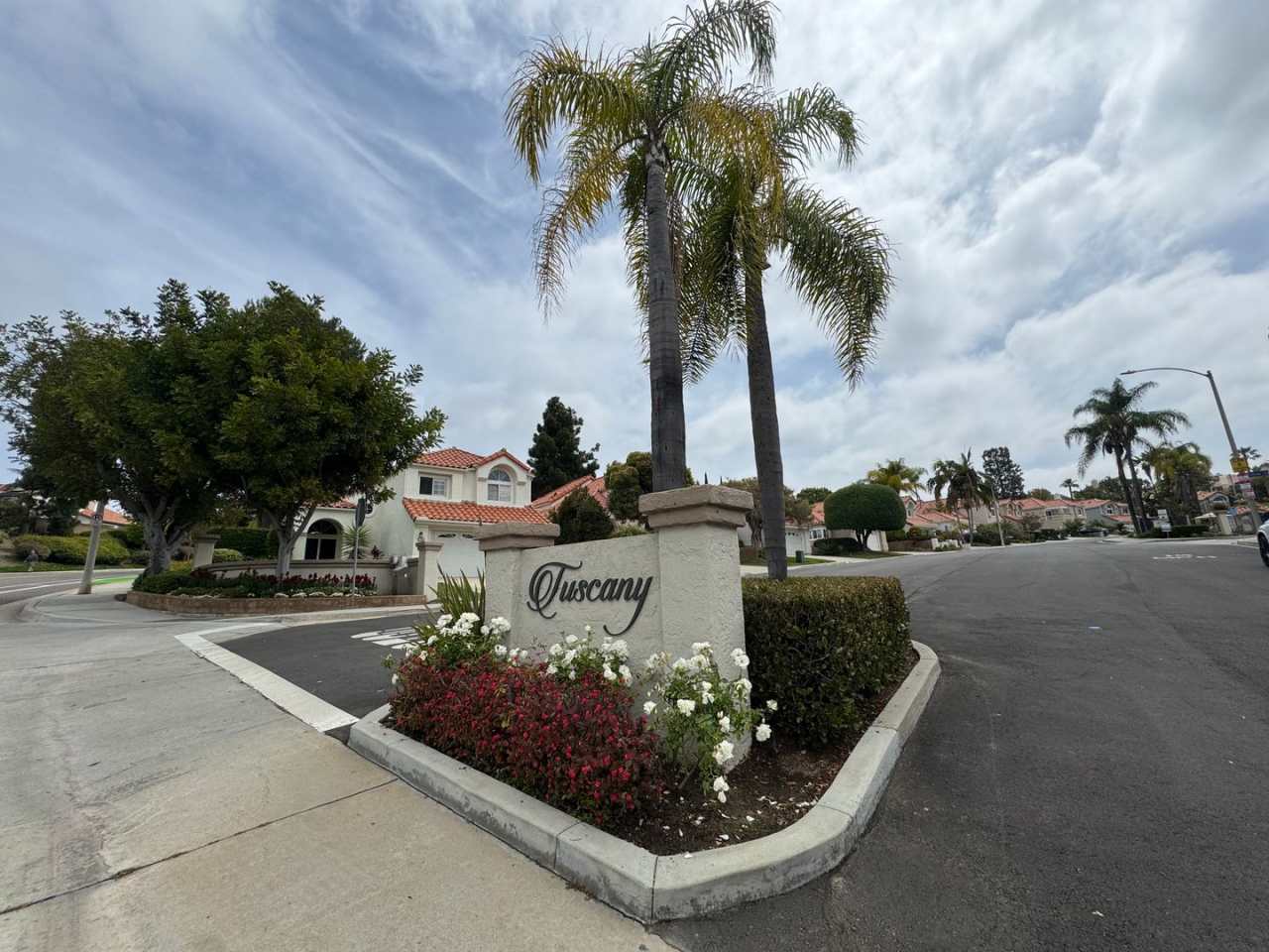 4 Bedroom - 3 Bathroom