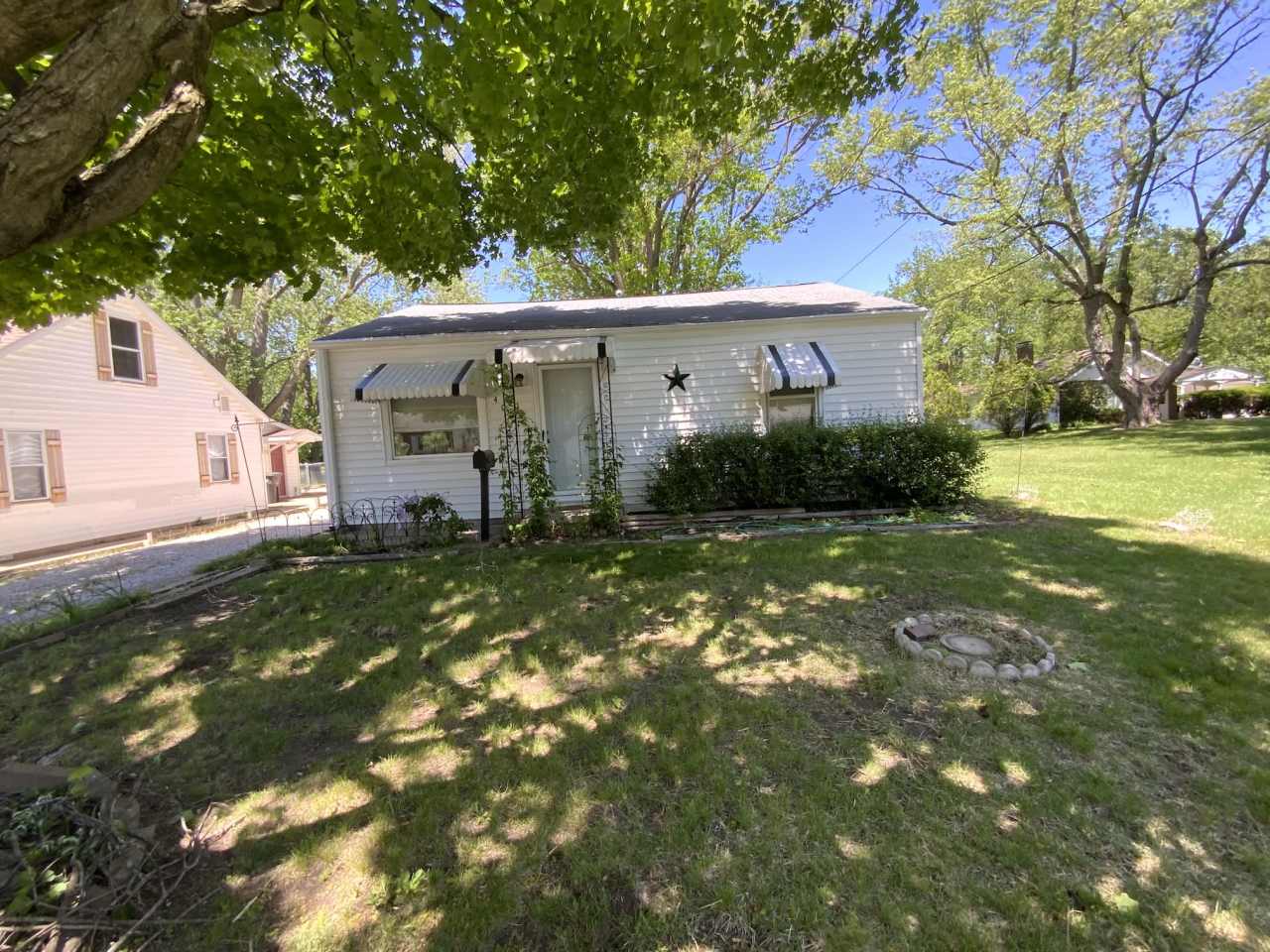 409 Chester Ave