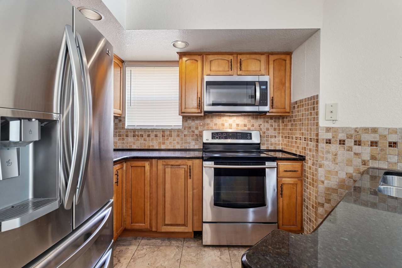 Venetian Place - 612