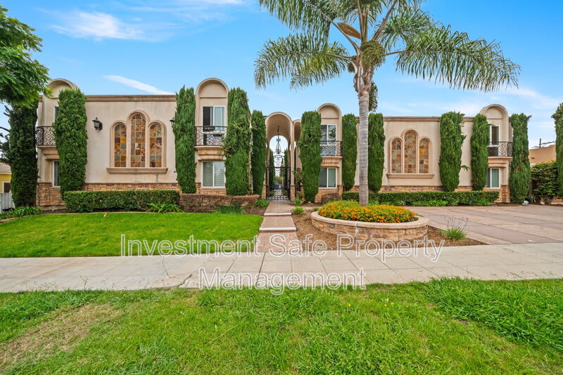 3562 Marlborough Avenue