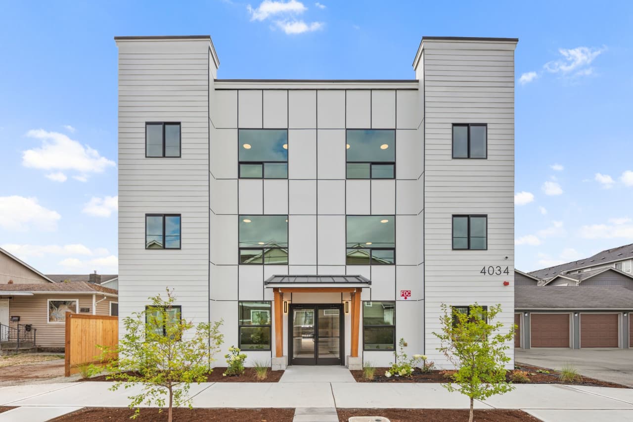 4034 S Puget Sound Ave