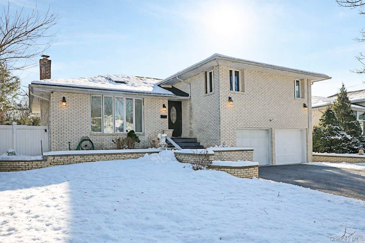 118 Birchwood Park Drive