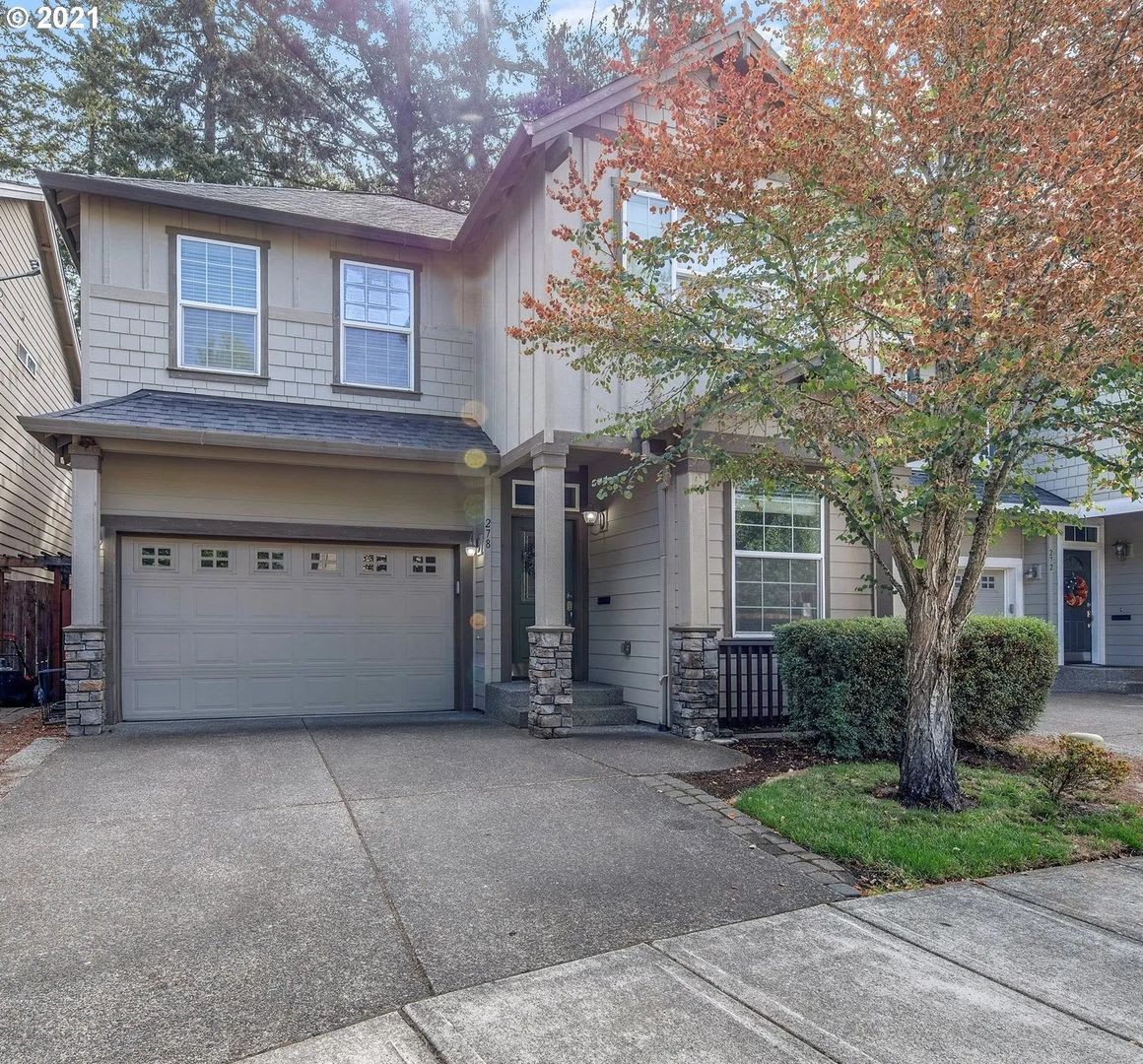 Beautiful 3-Bedroom + Office/Den Home in Prime Hillsboro Location!