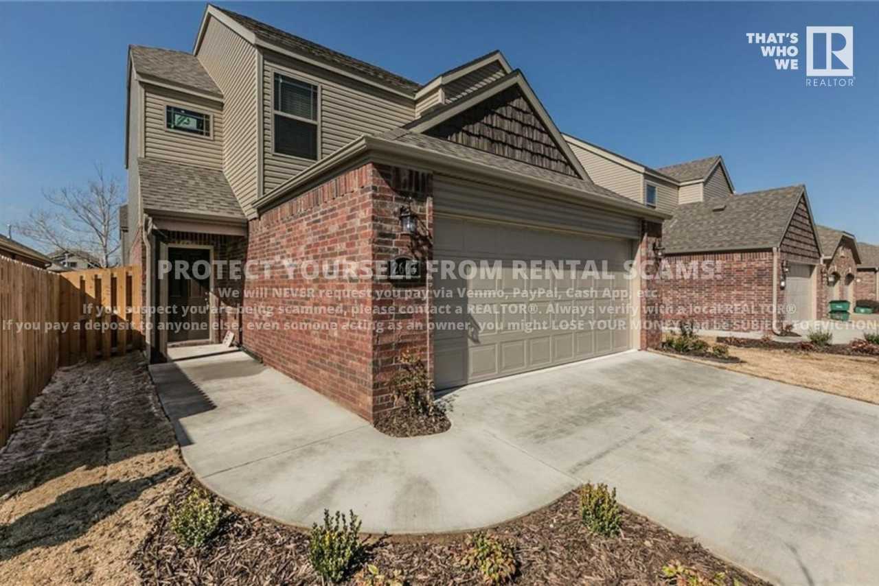 2663 N Miranda Avenue, Fayetteville, AR 72703