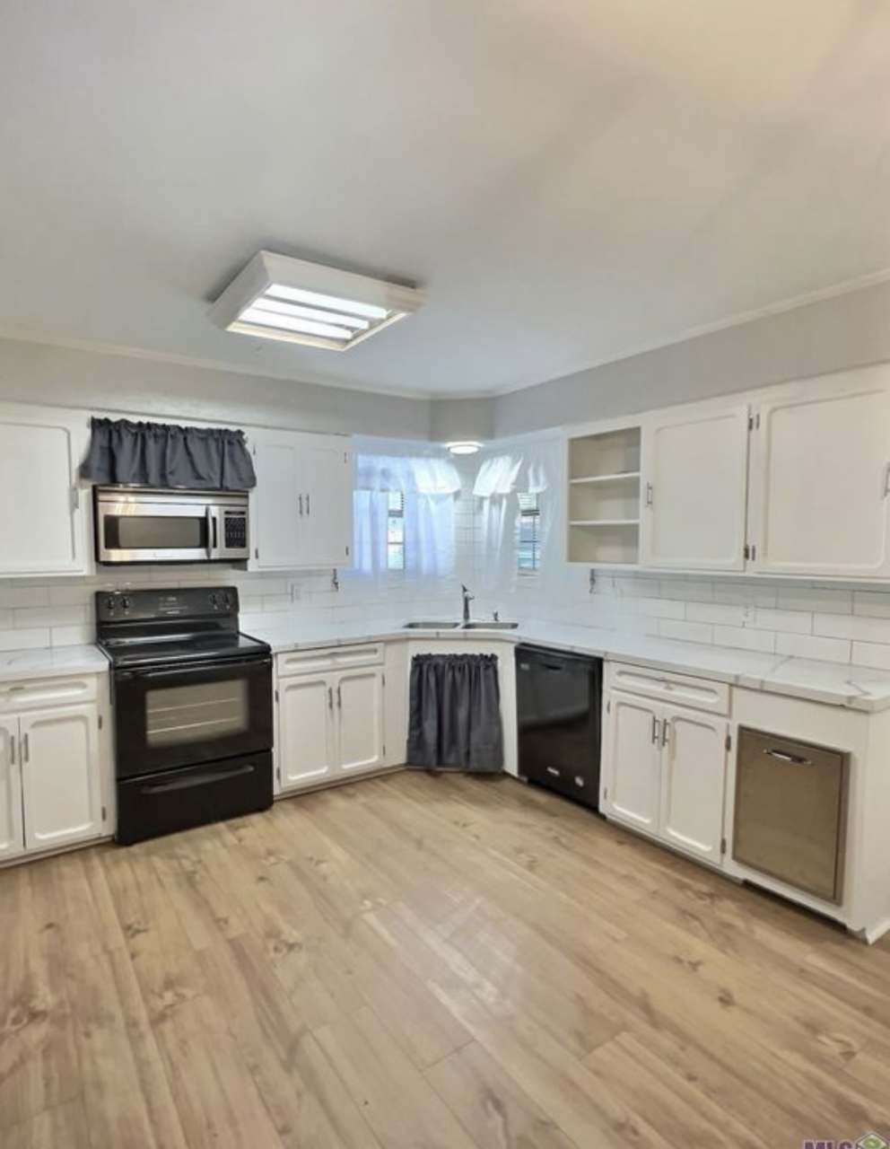 29626 South Palmetto Street