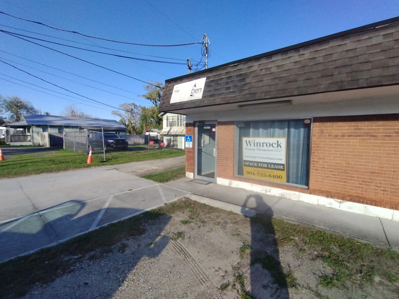 5615 Wesconnett Boulevard - .