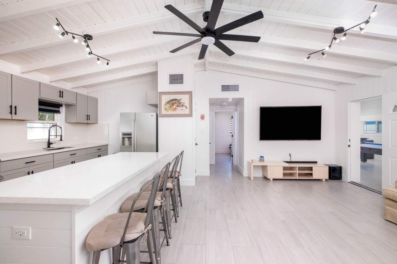 147 Plantation Avenue