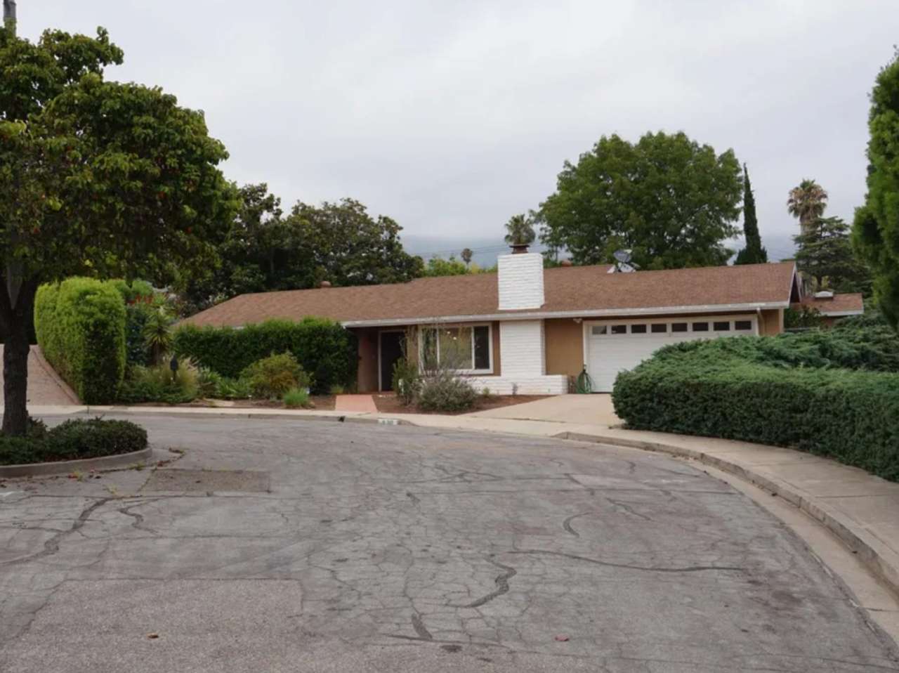 Your Serene Oasis Awaits in the Hope Neighborhood!