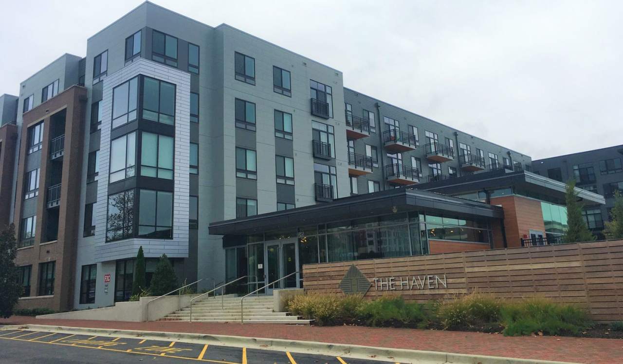 Gorgeous 2 Bedroom Condo in Oxon Hill!