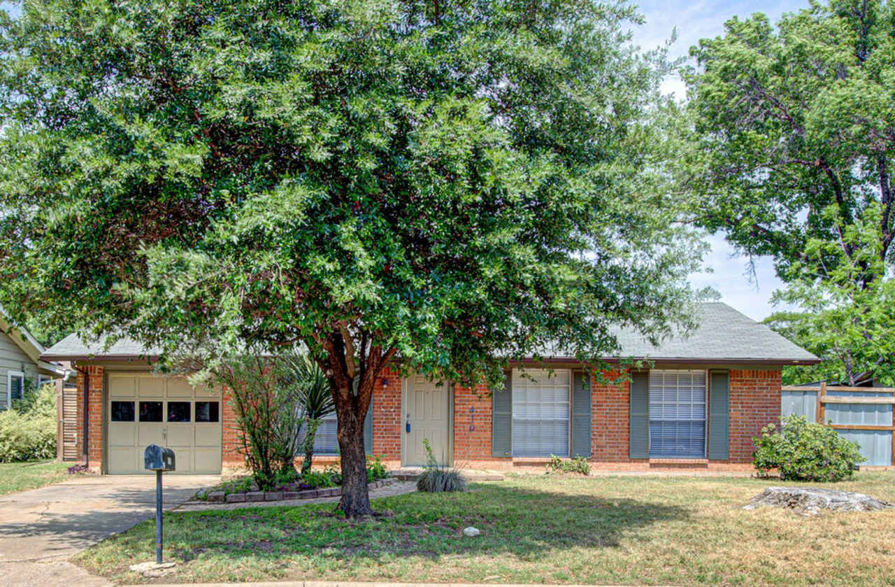 Charming Updated 3-Bedroom Home in South Austin