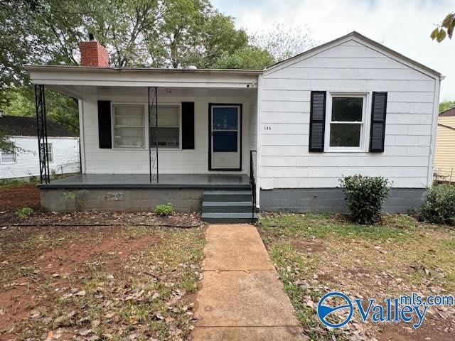 106 Delaware Blvd NW