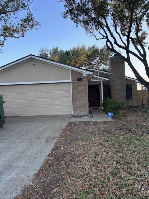 921 Saint Christopher Street