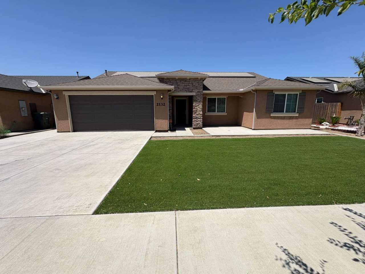 North East Visalia Home Available now!