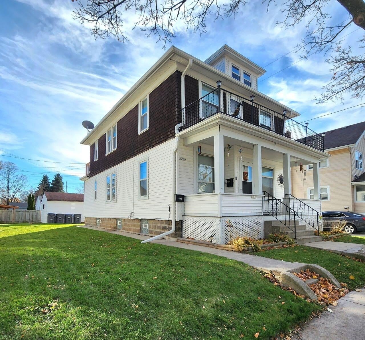 1015a Bluff Ave