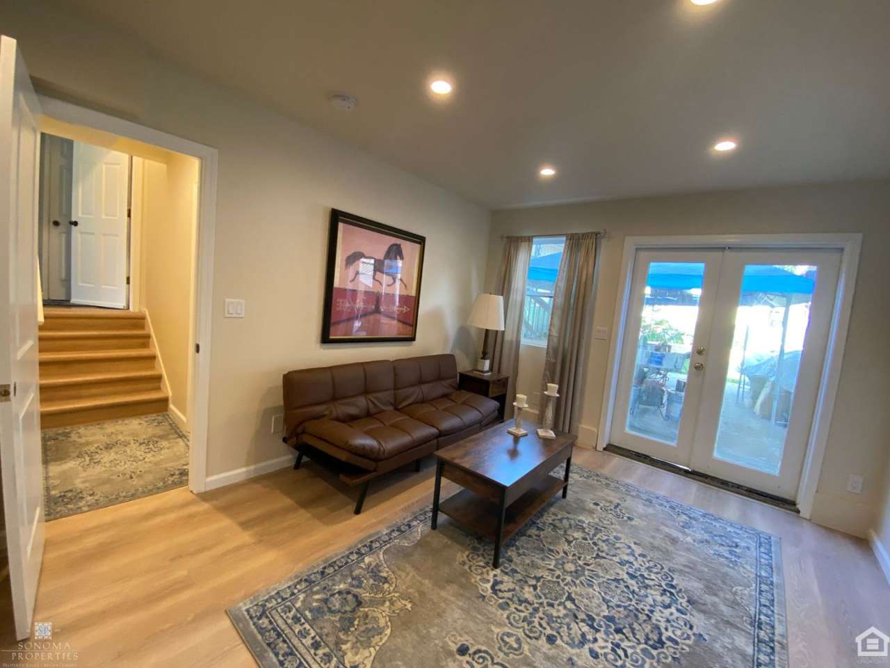 Updated Studio in Boyes Hot Springs!