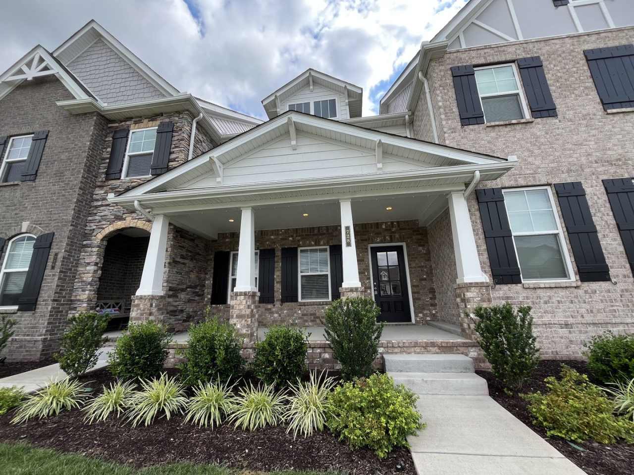 Gorgeous New Construction Home in Lebanon's The Preserve Now Available!