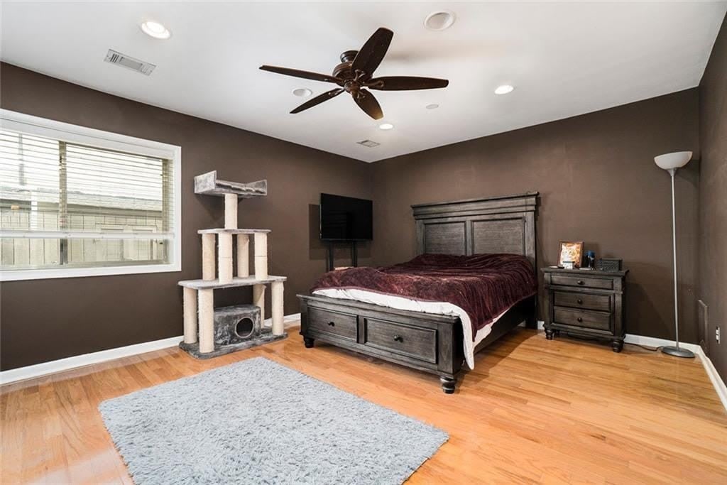 3501 Roswell Road NE #211