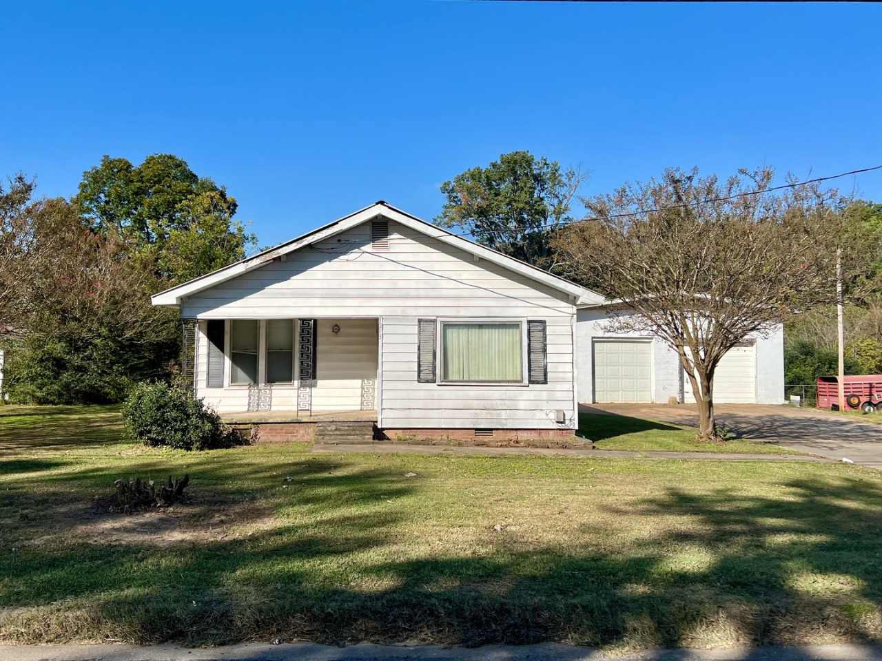 3 Bedroom, 1.5 Bath for Rent!