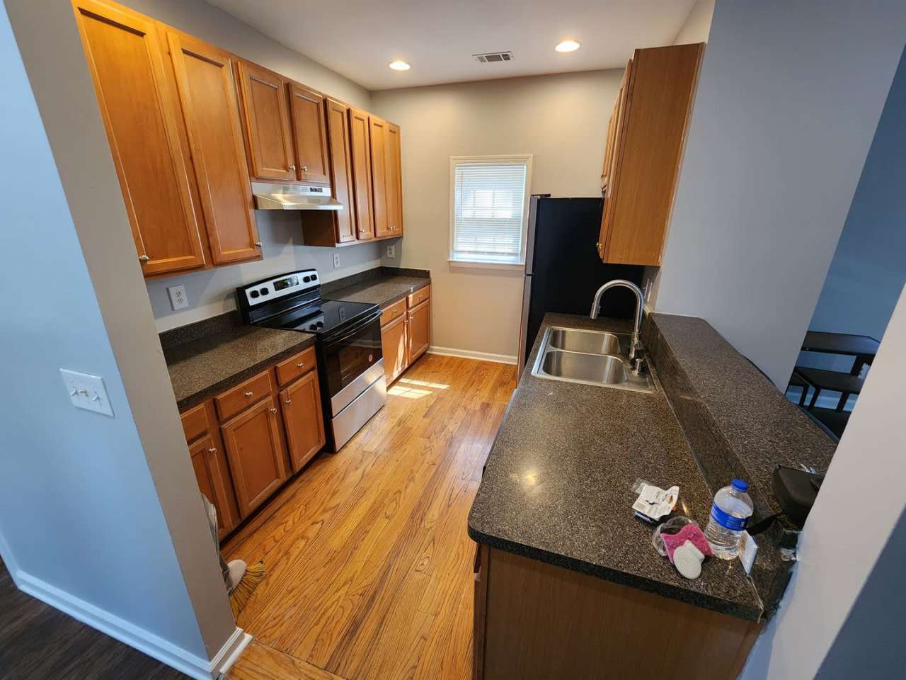 Room in 3 Bedroom Home at 901 Hall St