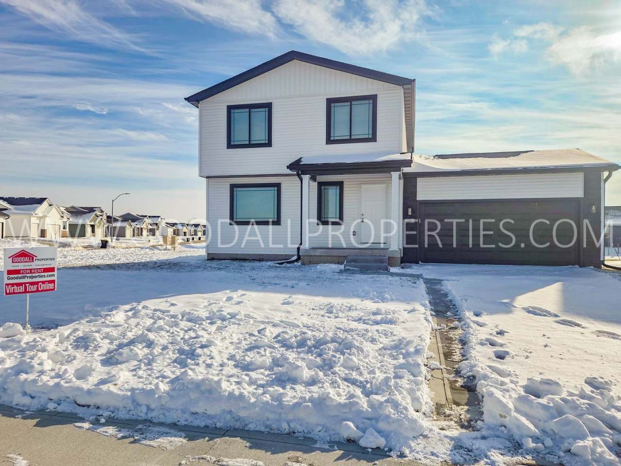 Newer Construction Home in Waukee 3 Bedroom 2.5 Bathrooms !!!
