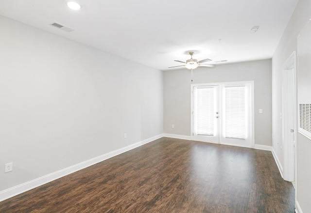 1220 Pleasant Ridge Rd Unit C11