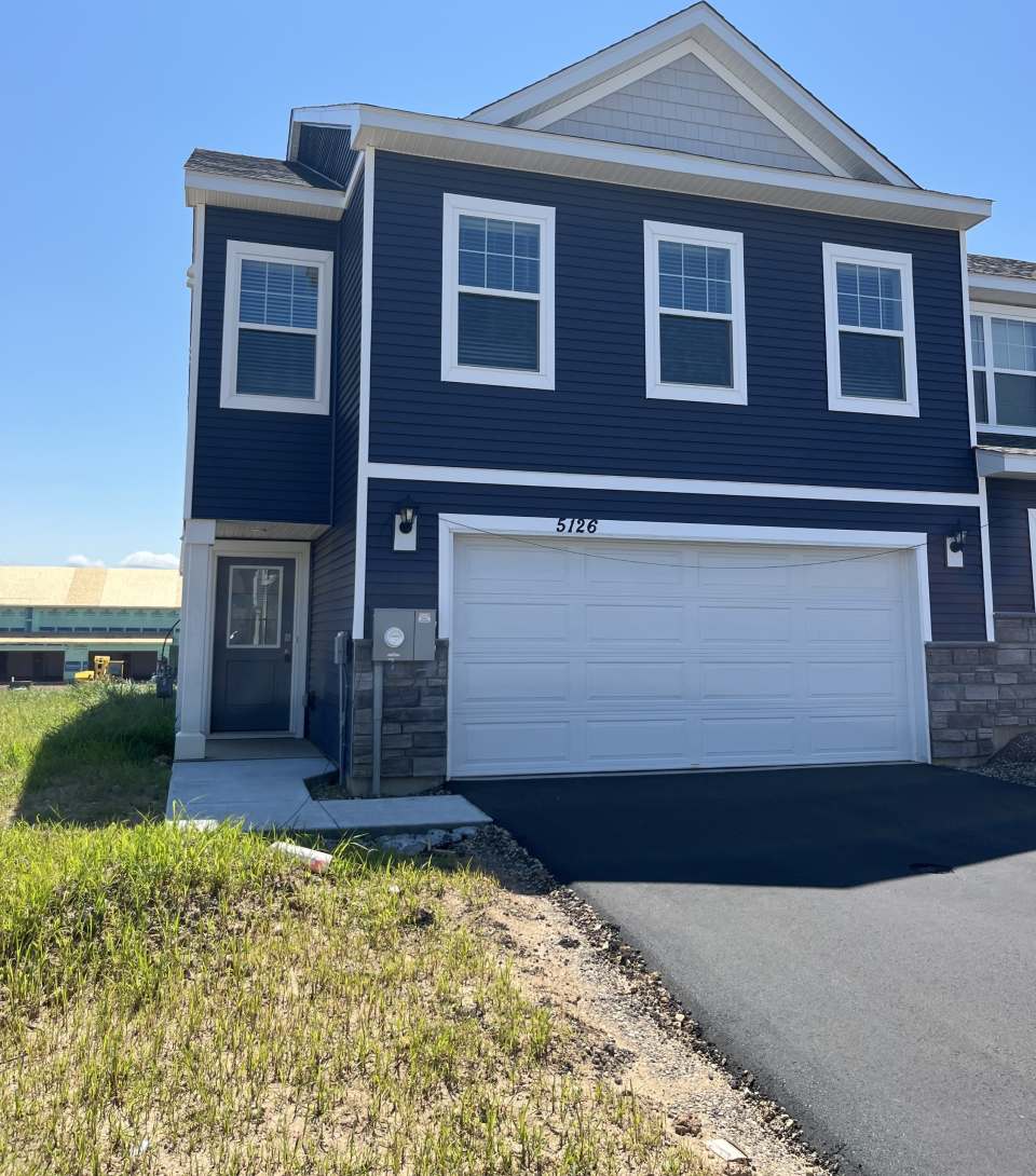 5126 Stable View Dr.