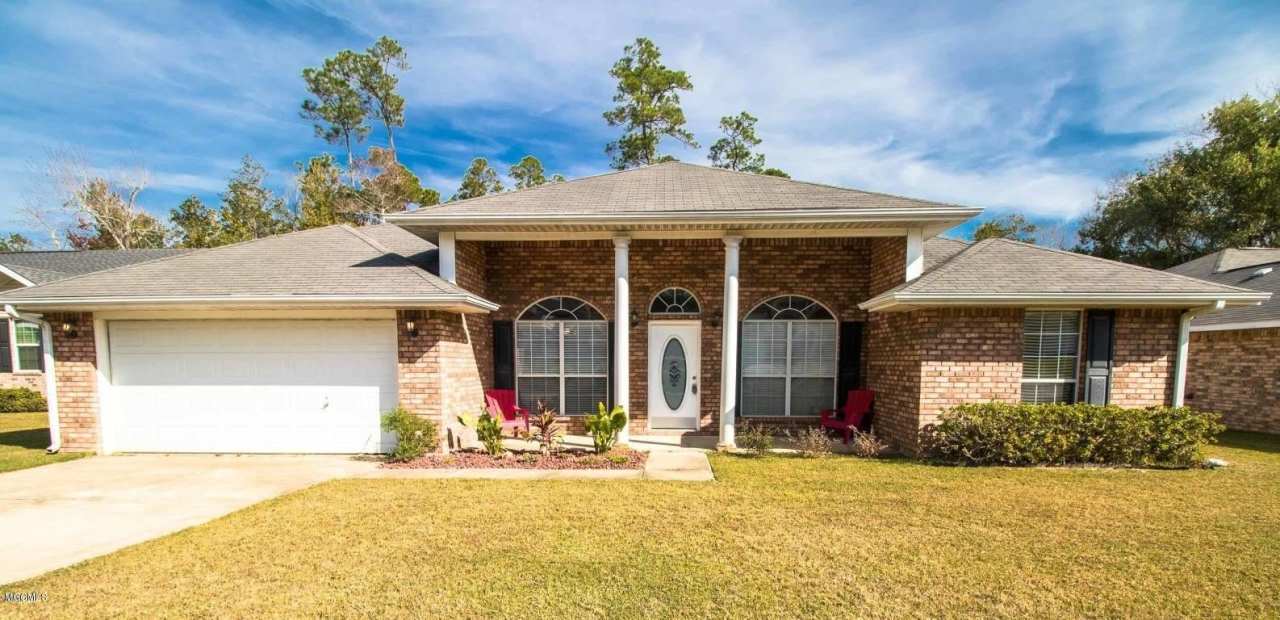 13532 Huntington Circle