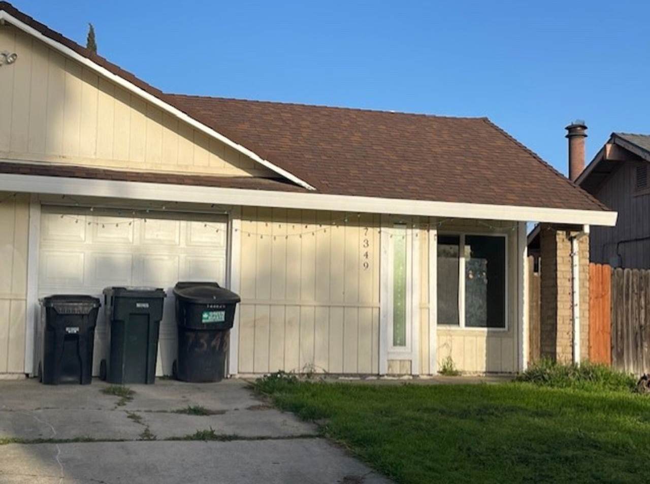 7347-7349 Gigi Place