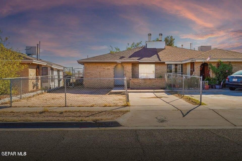 5944 Bridalveil Drive