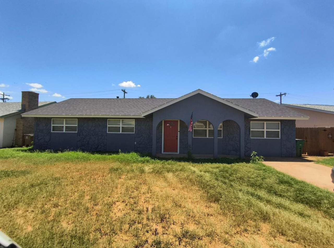 6-month lease AVAILABLE! 4 bedroom 2 bath College Hills Add home with fenced backyard AVAILABLE NOW!