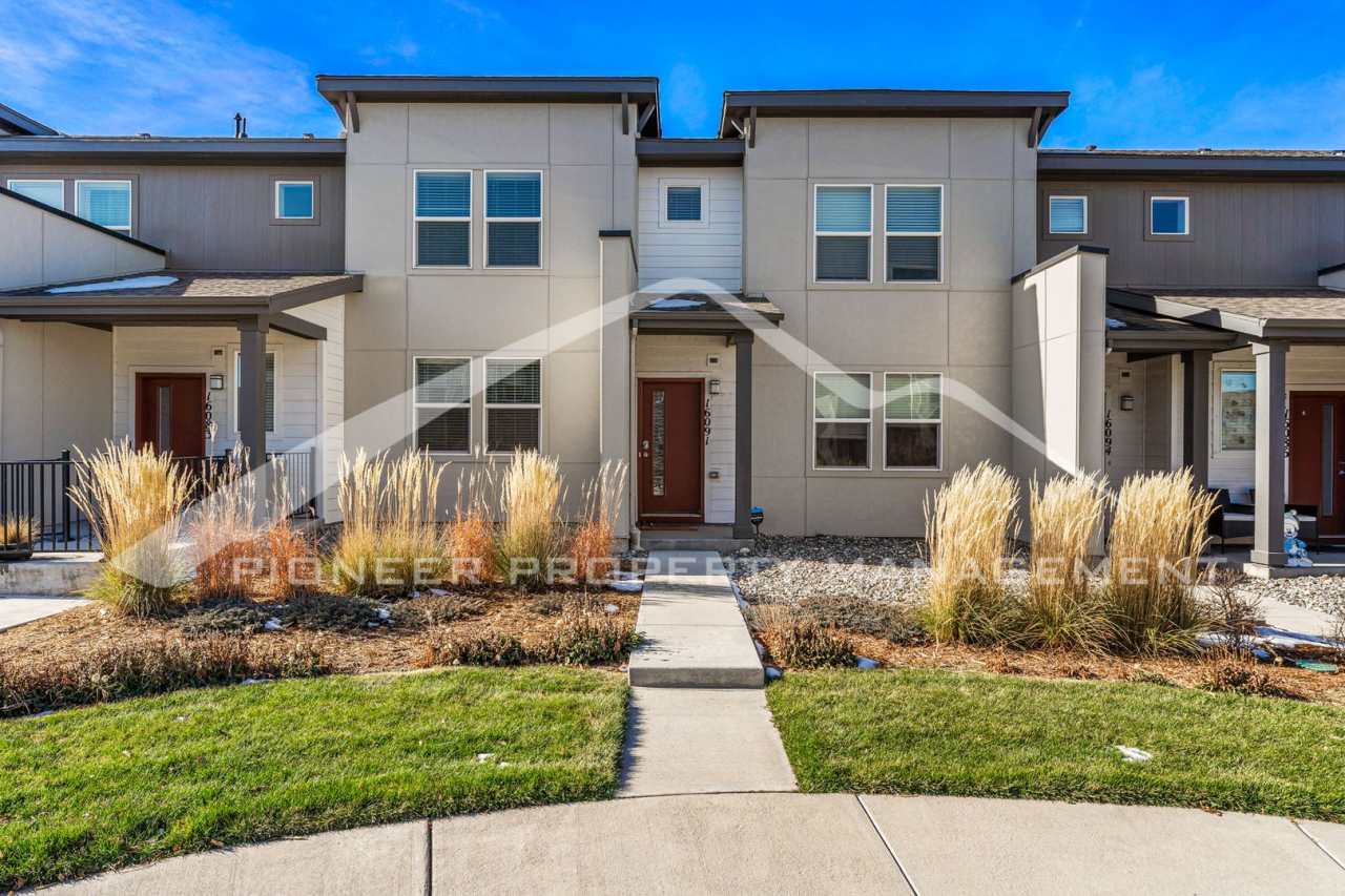 Fantastic Townhome with Attached Garage and Central AC!