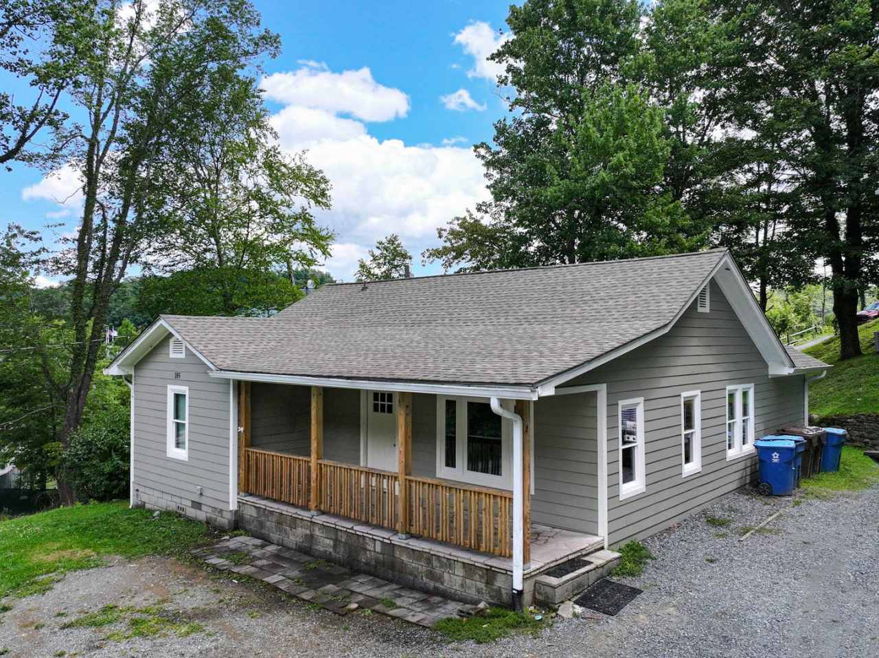 185 Hill St House