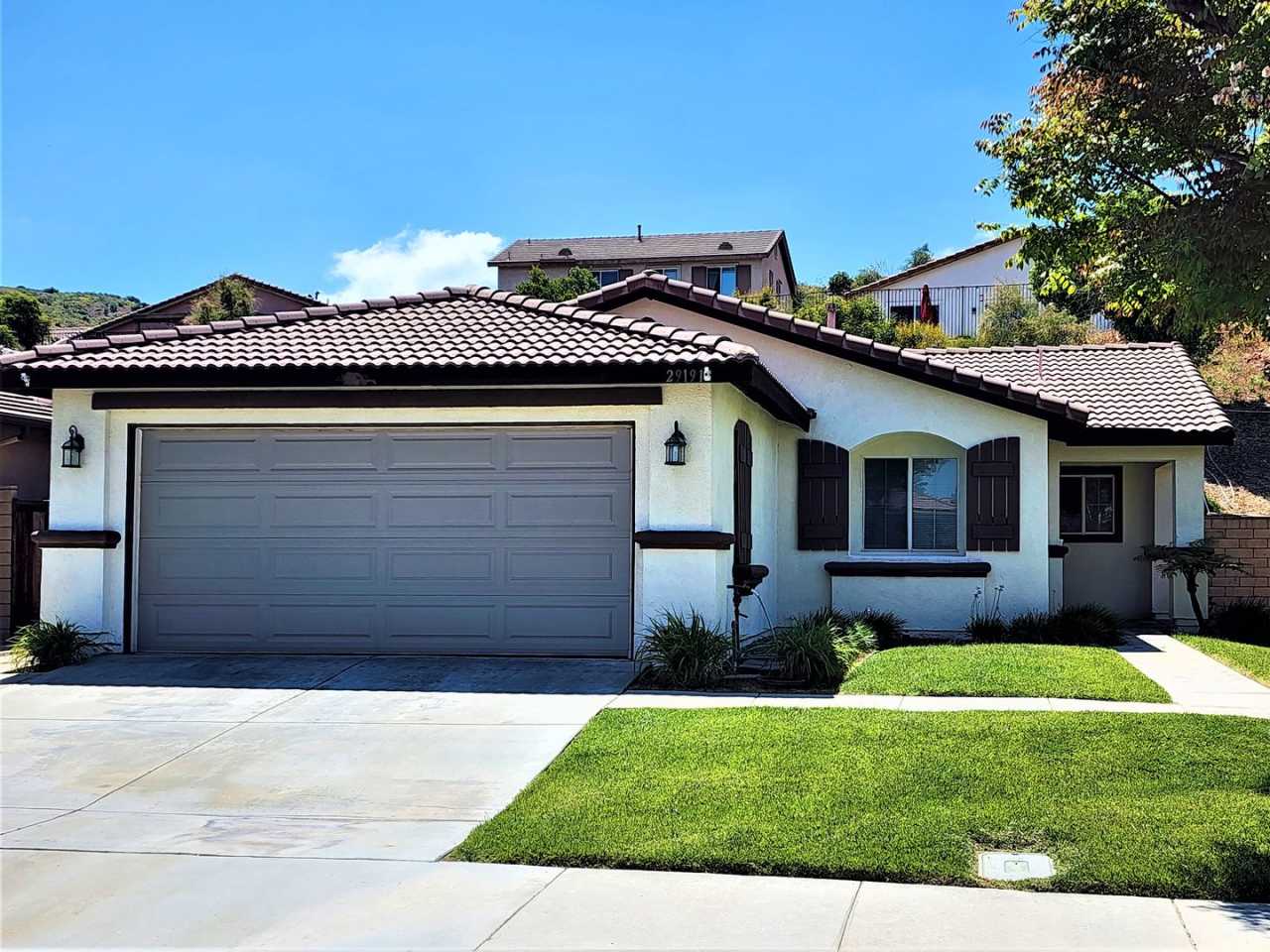 Great Single Story Home McVicker Canyon Hills 3BR, 2BA, 2 Car Garage