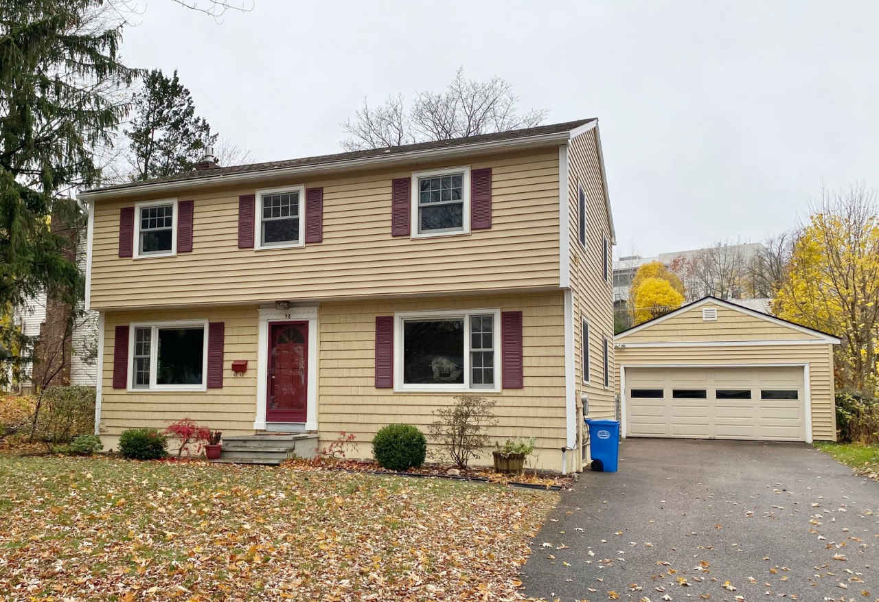 4 Bedroom Home in Burlington VT Available NOW!