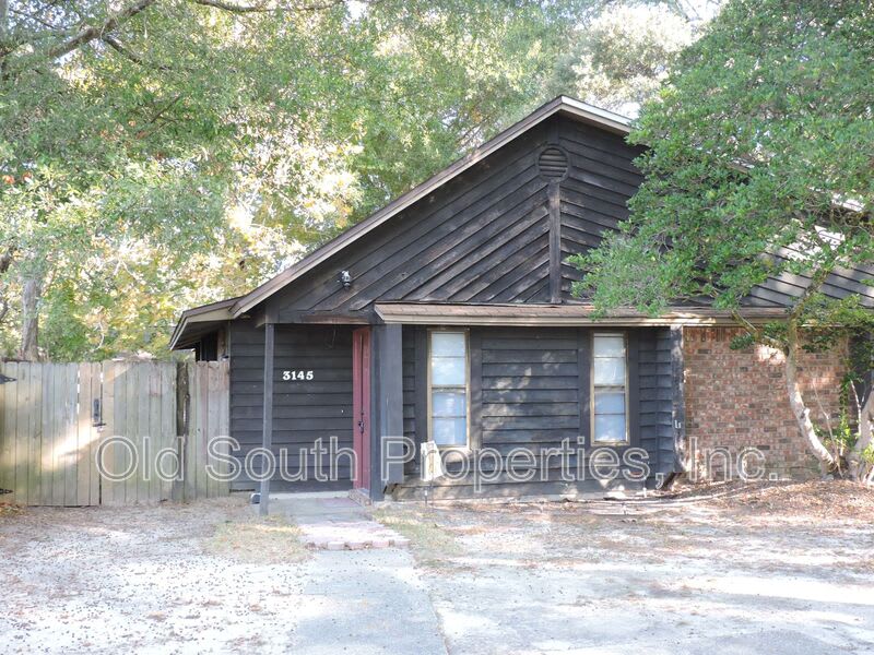 3145 Cedarwood Village Ln