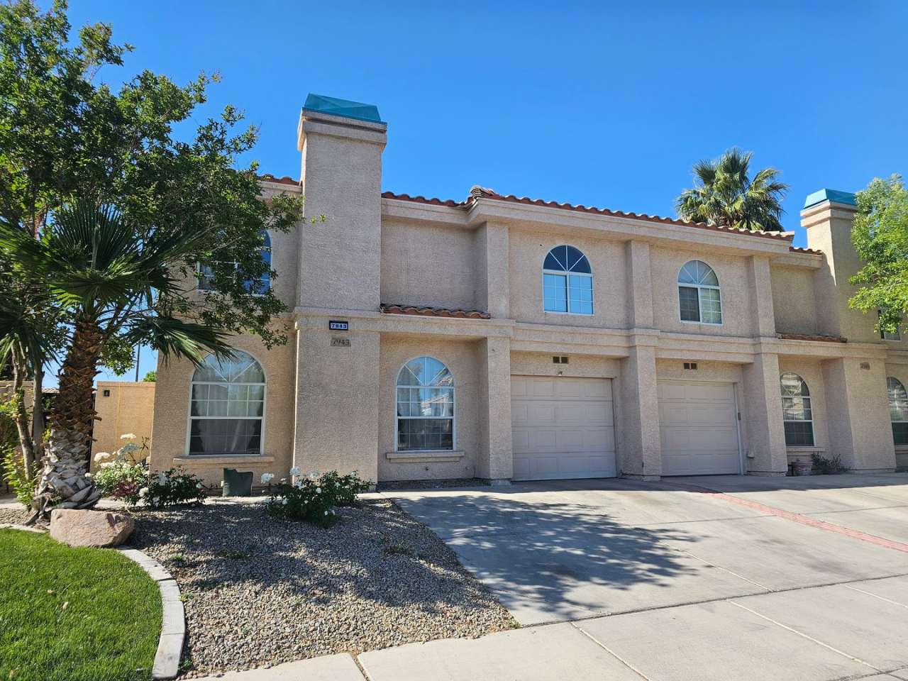 Beautiful Townhome For Rent