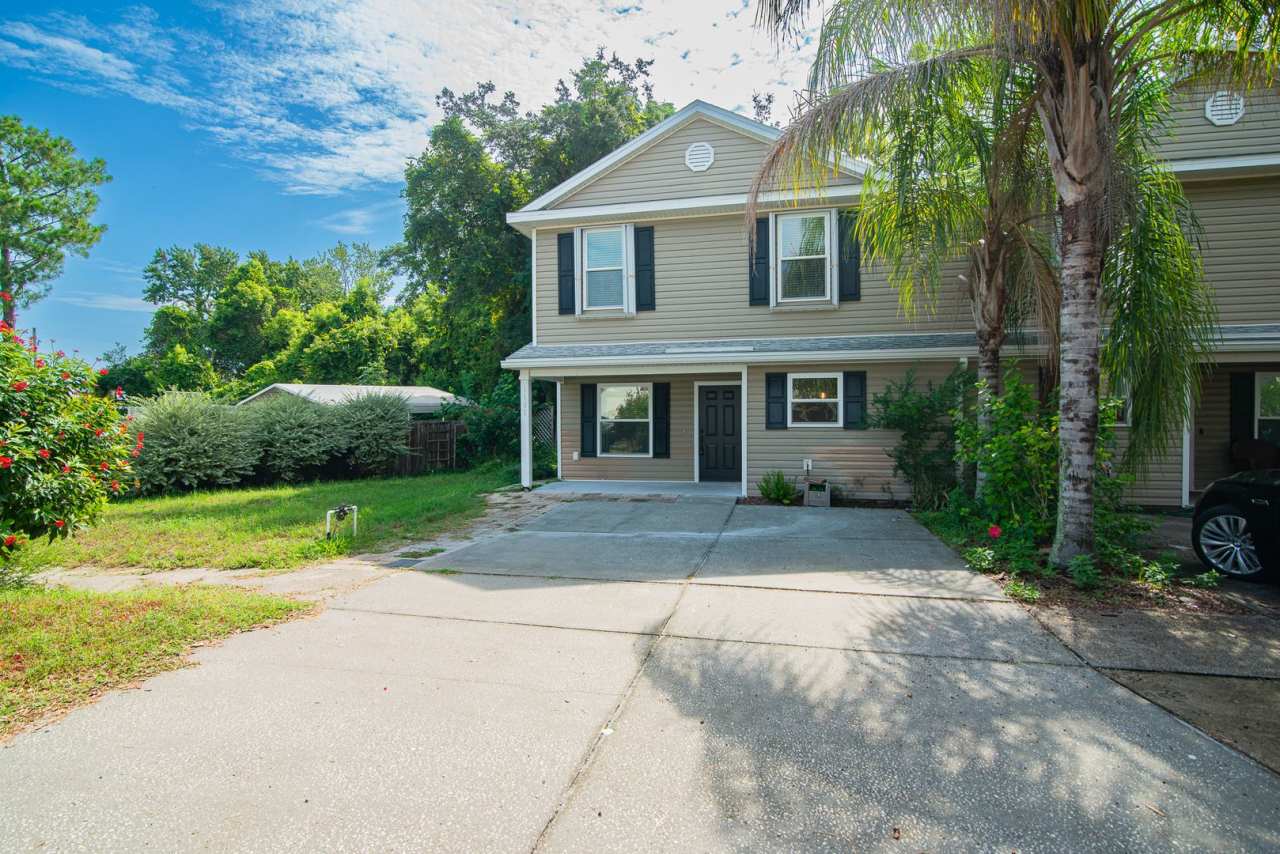 1101 Scheidel Ct Atlantic Beach, FL 32233