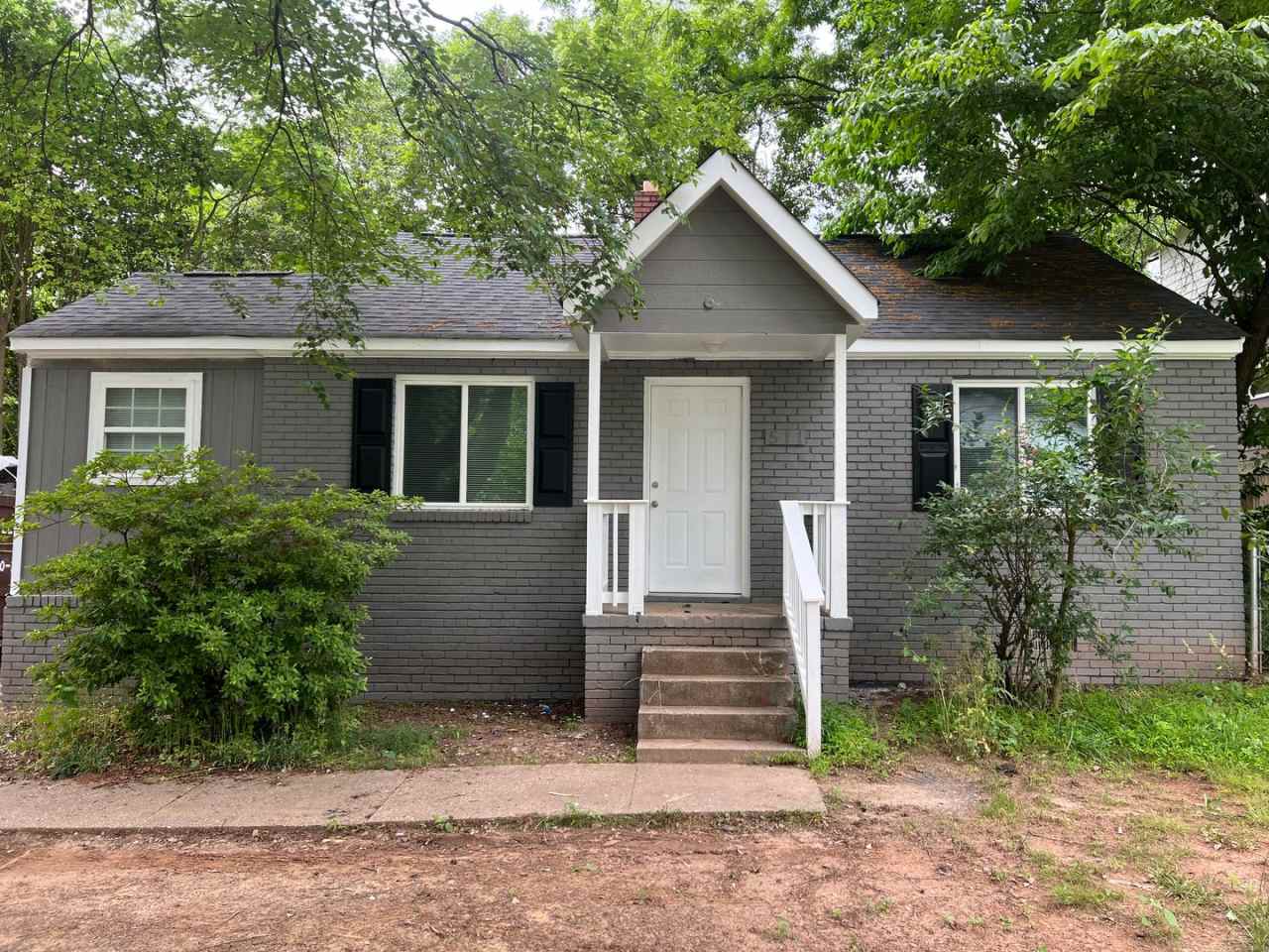 Remodeled 2 Bedroom in Camp North End area