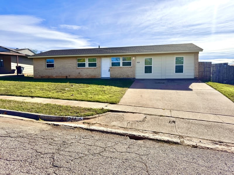 1523 Glenhaven Drive