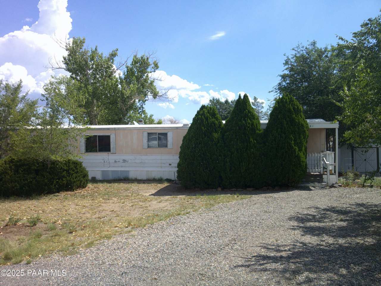 6415 N Warbonnet Drive