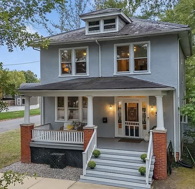 1401 West Laburnum Avenue