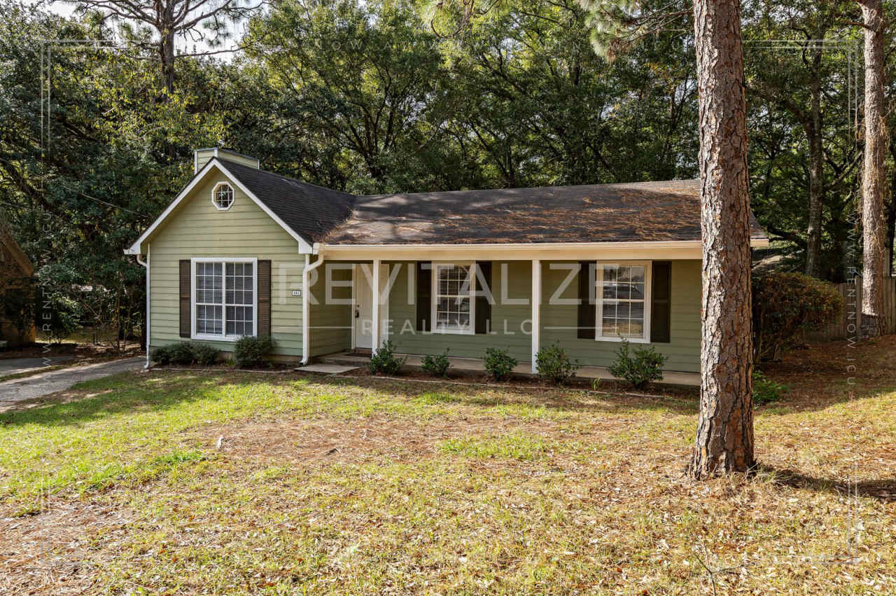 Sweet Cottage-esque 3-Bed 2-Bath in Daphne!