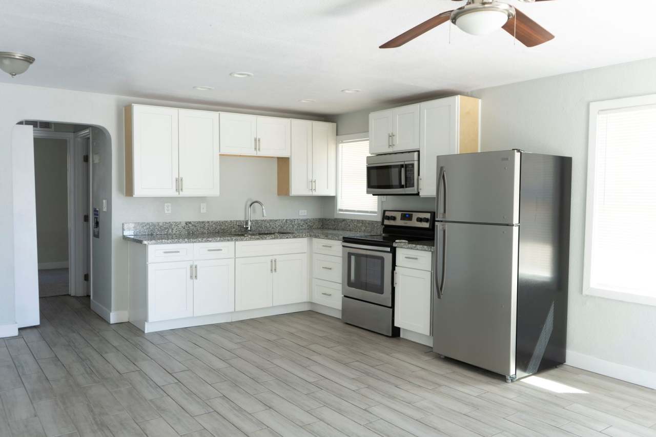 1 Bedroom Modern House