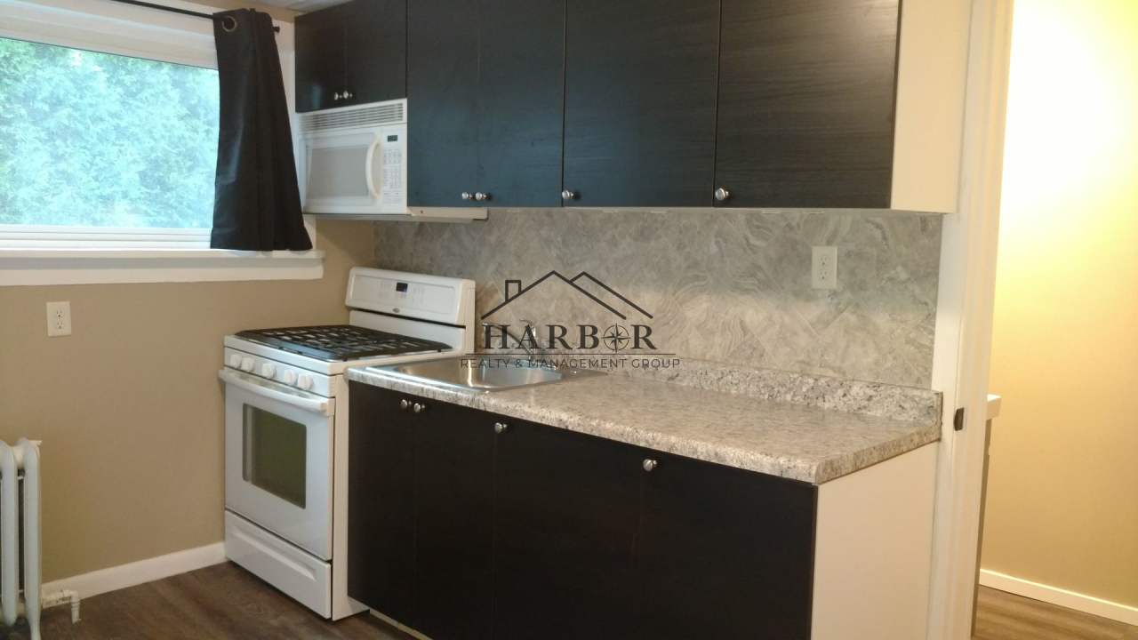 28 6th Avenue Southeast - 2