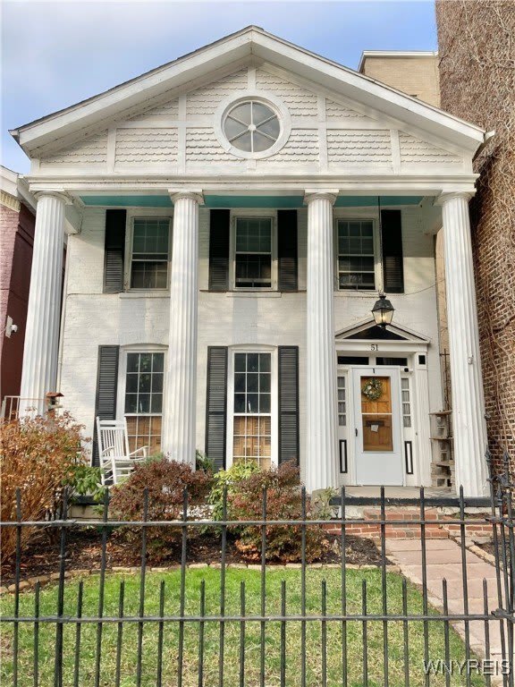 51 Johnson Park unit: Rear